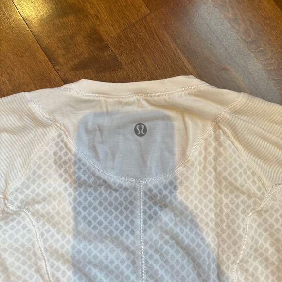 Lululemon Shirt - Picture 3 of 3